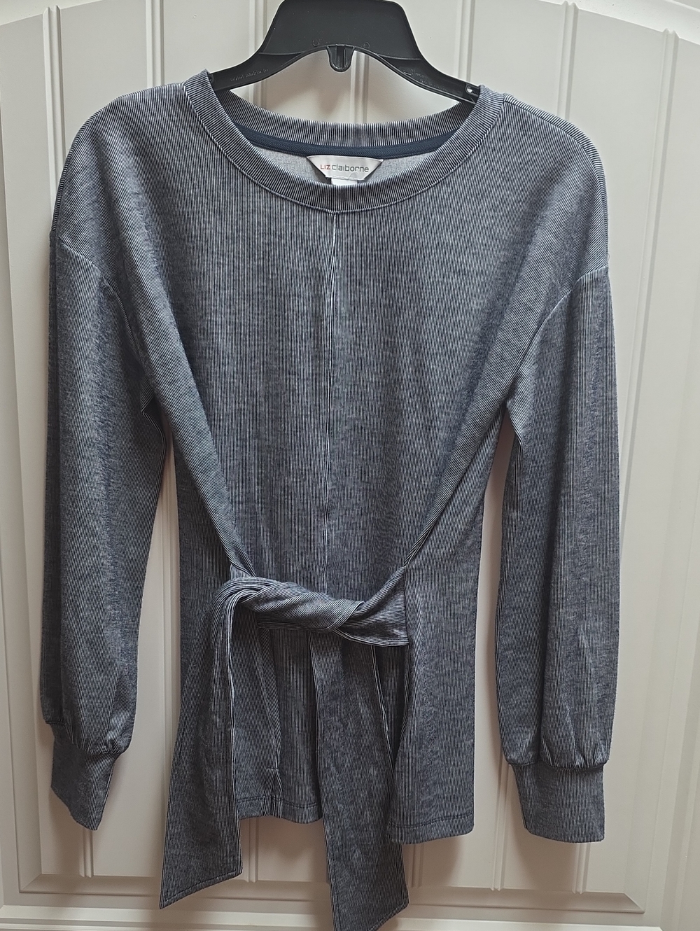 Liz Claiborne Charcoal Blue Tie-Front Knit Top Small